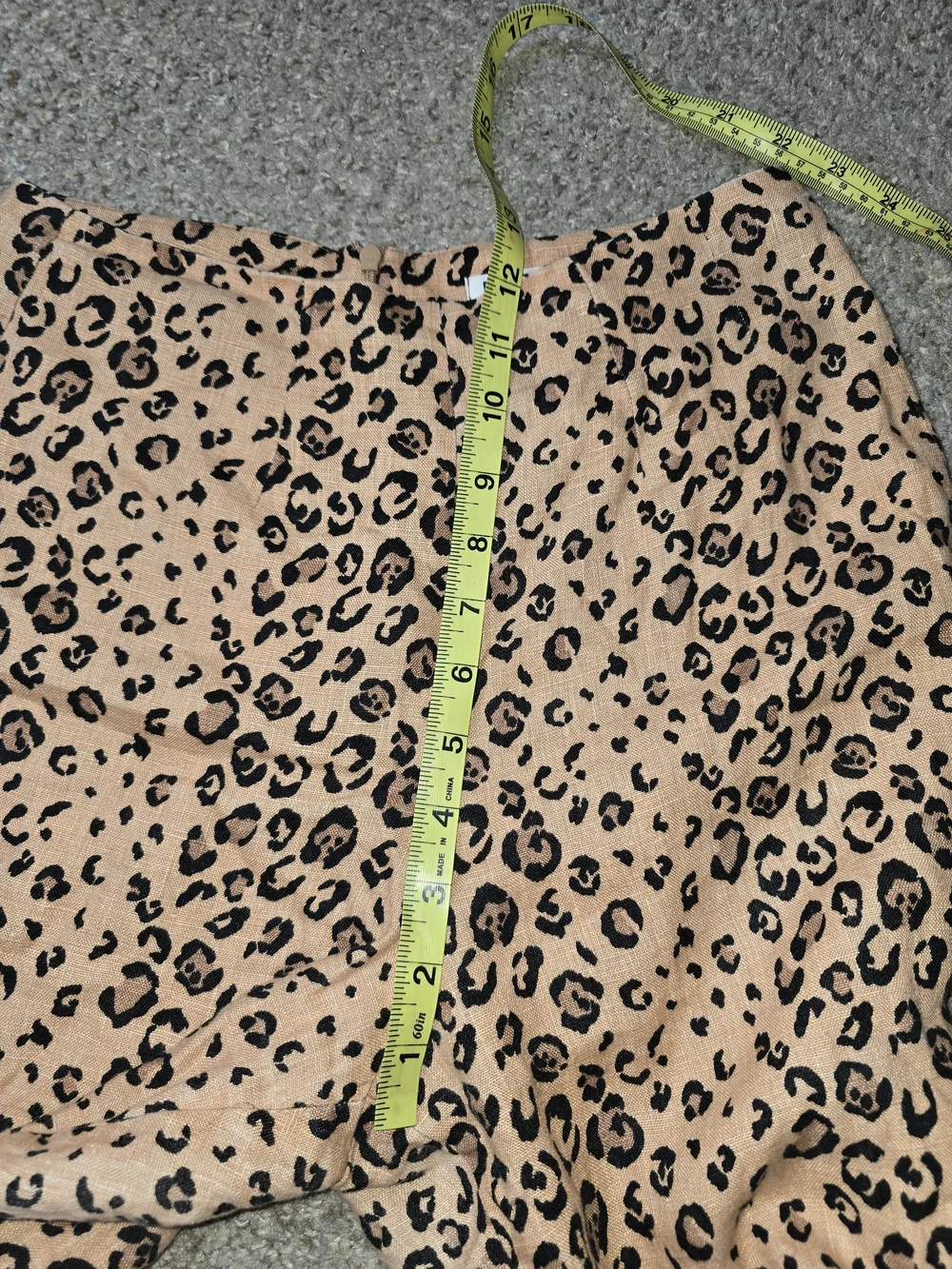 Reformation 100% Linen Leopard Print Cropped Pants Size 0
