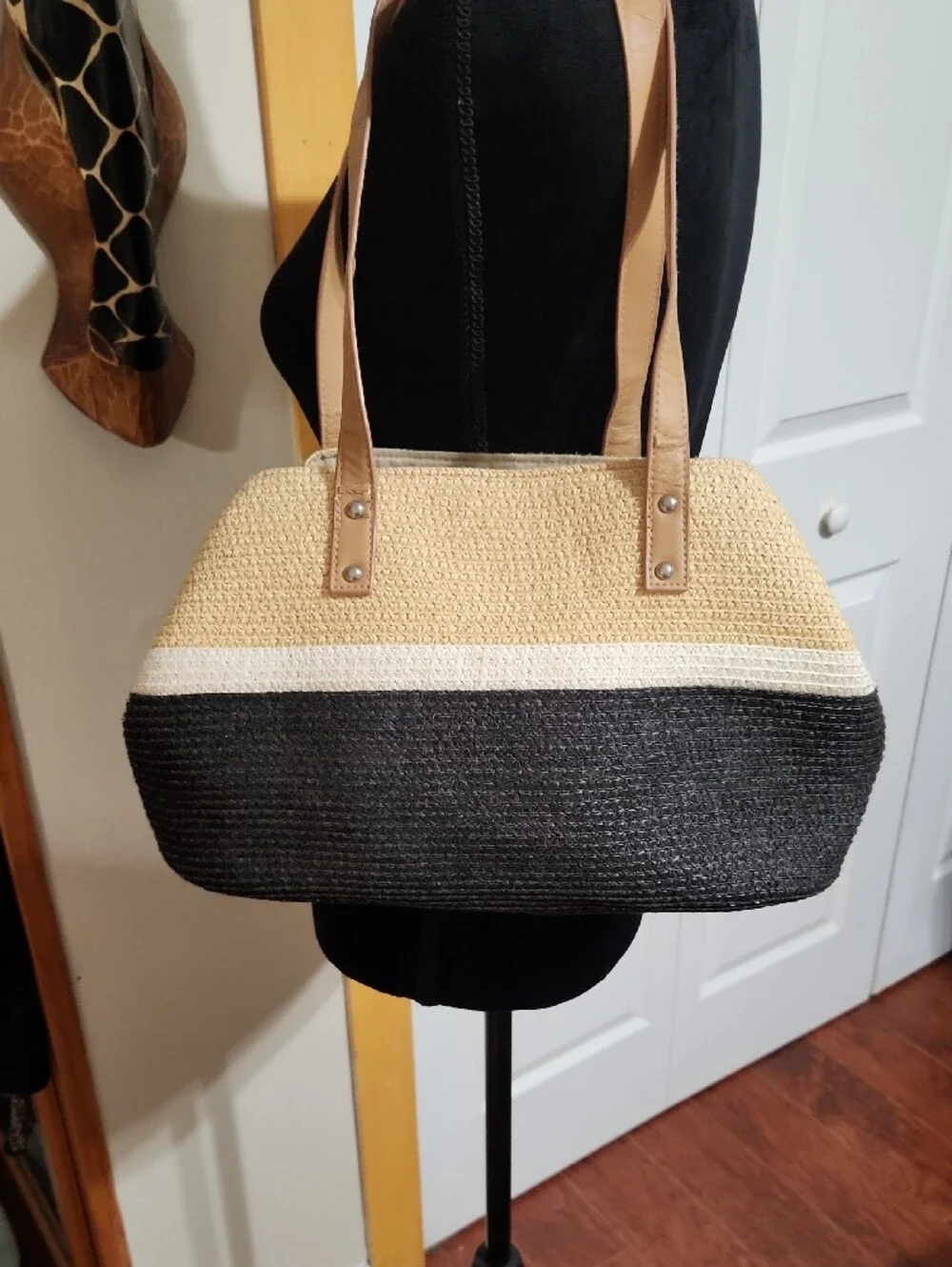 The Unbranded Brand classic woven