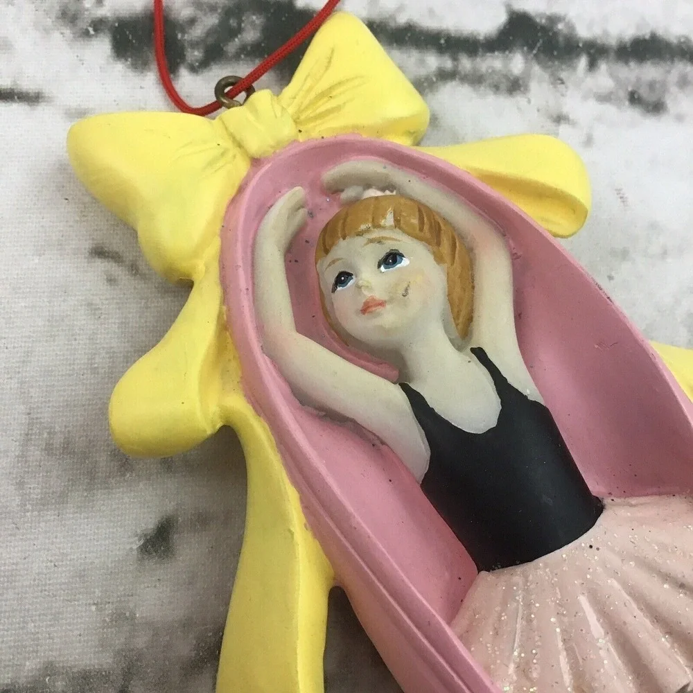 N/A face ballerina