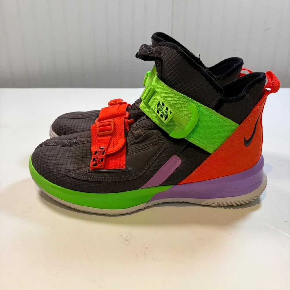 Nike measurements heel