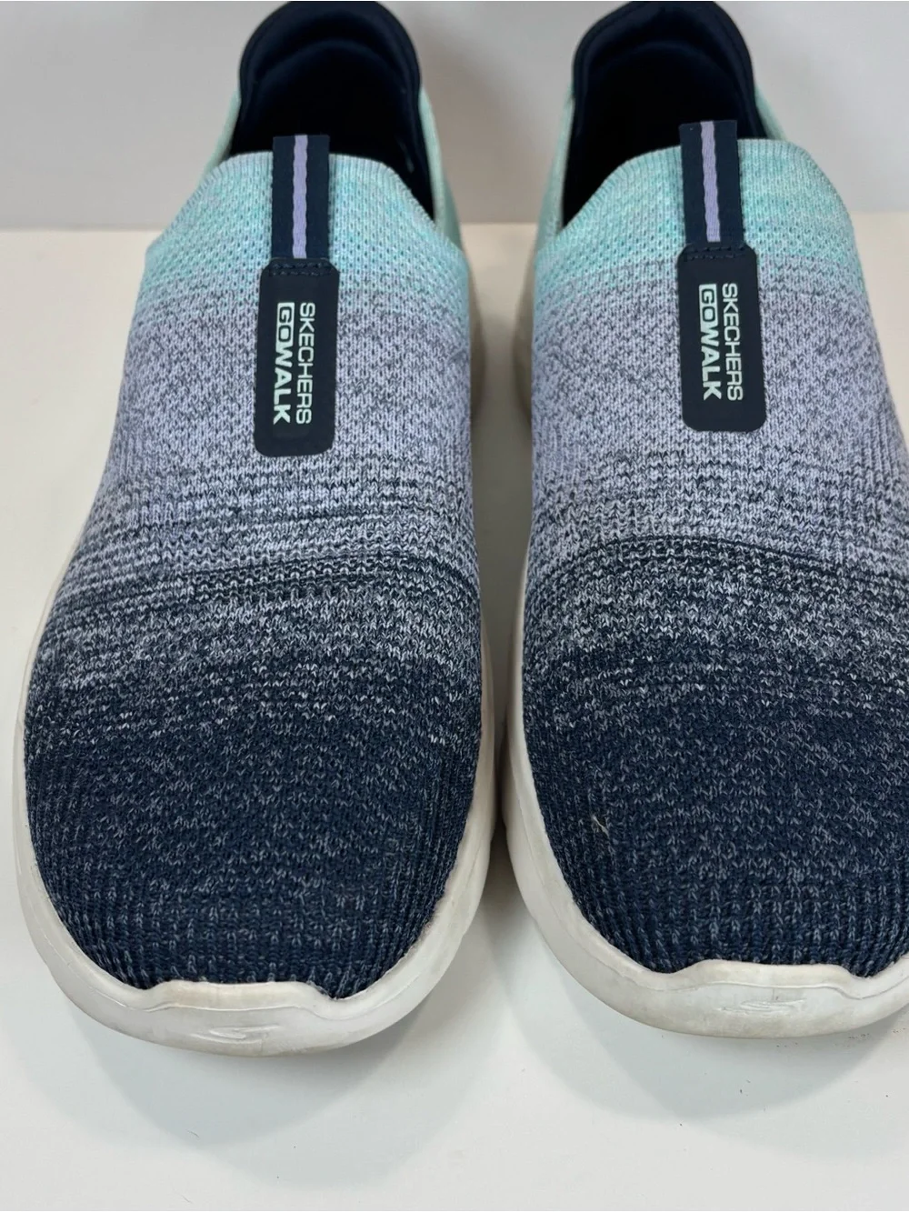 Skechers breathable knit
