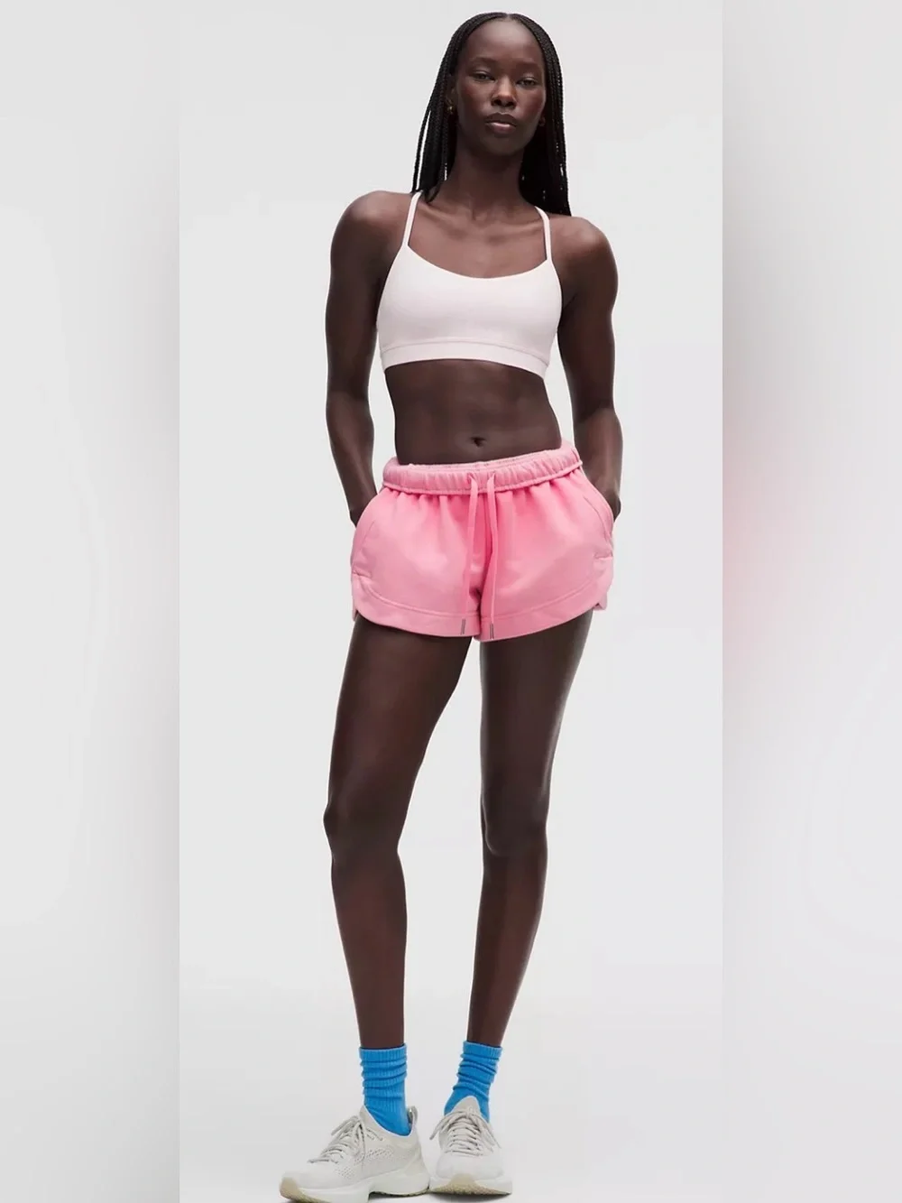 lululemon athletica smoke free