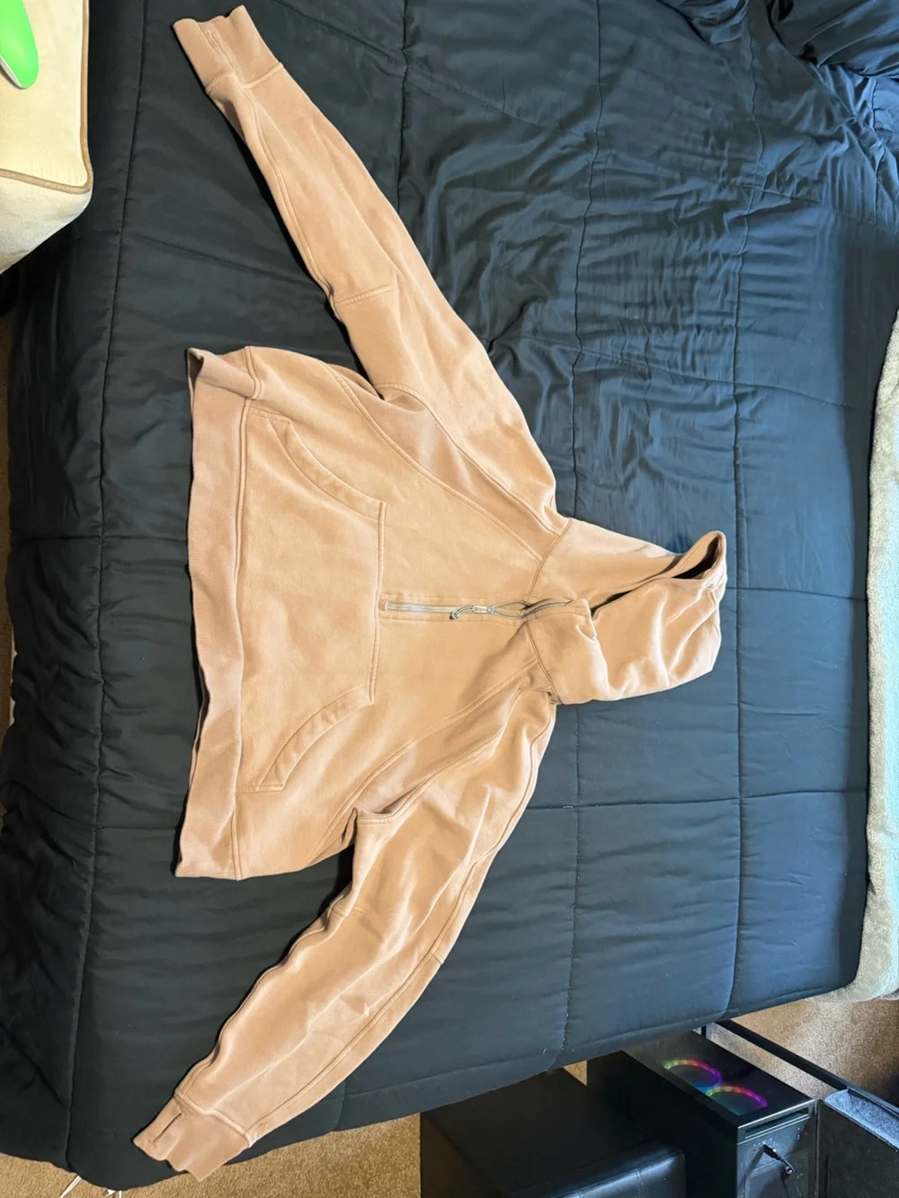 Women’s Lululemon Tan Hoodie Sweatshirt