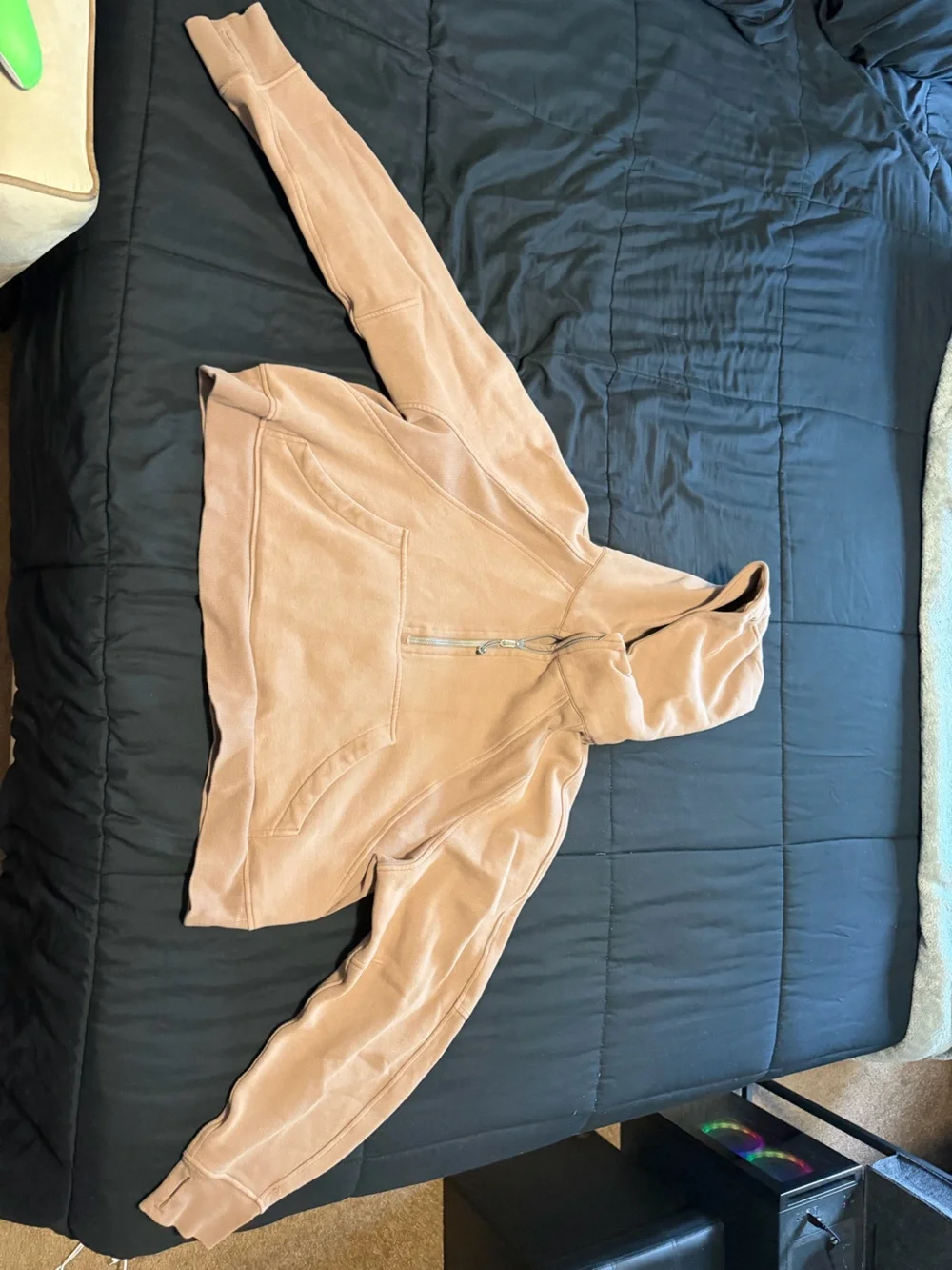 lululemon athletica soft tan