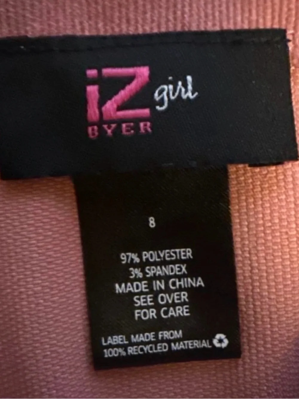 Iz Byer coral pink