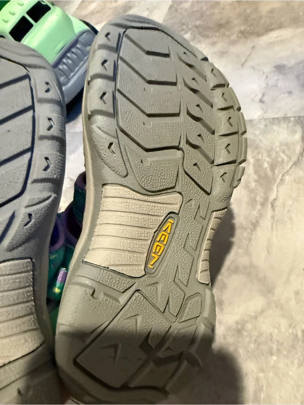 Keen durable closed