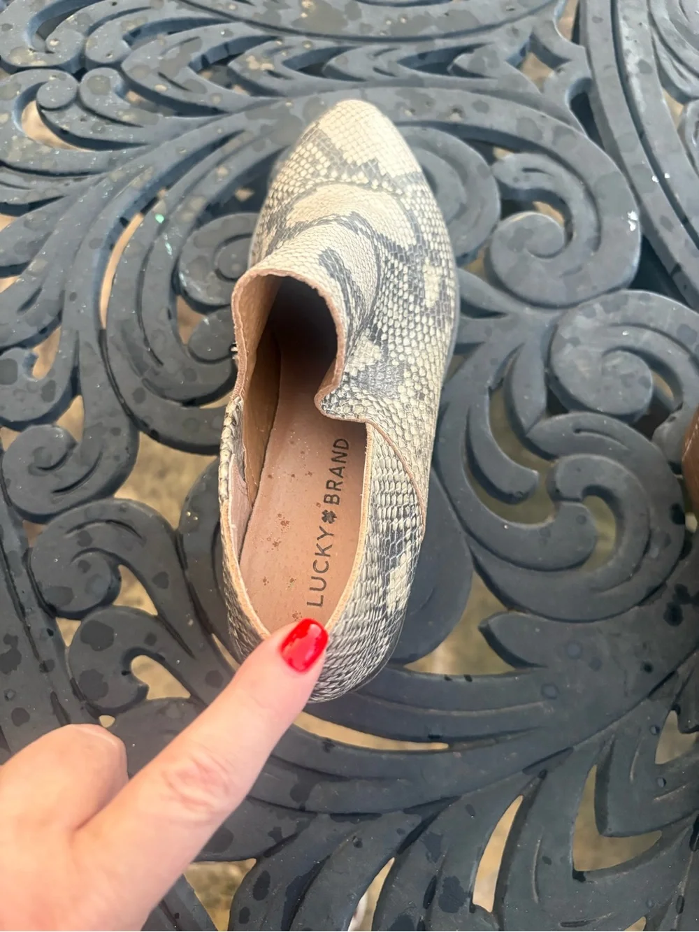 Lucky Brand heel new toe
