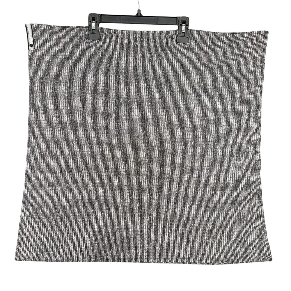 Lululemon Vinyasa Scarf Women One Size‎ Reversible Snap Cozy Layer