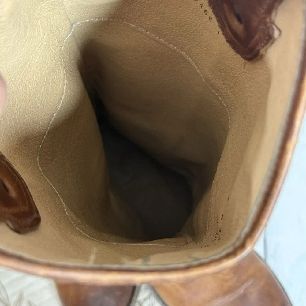 Frye distressed any