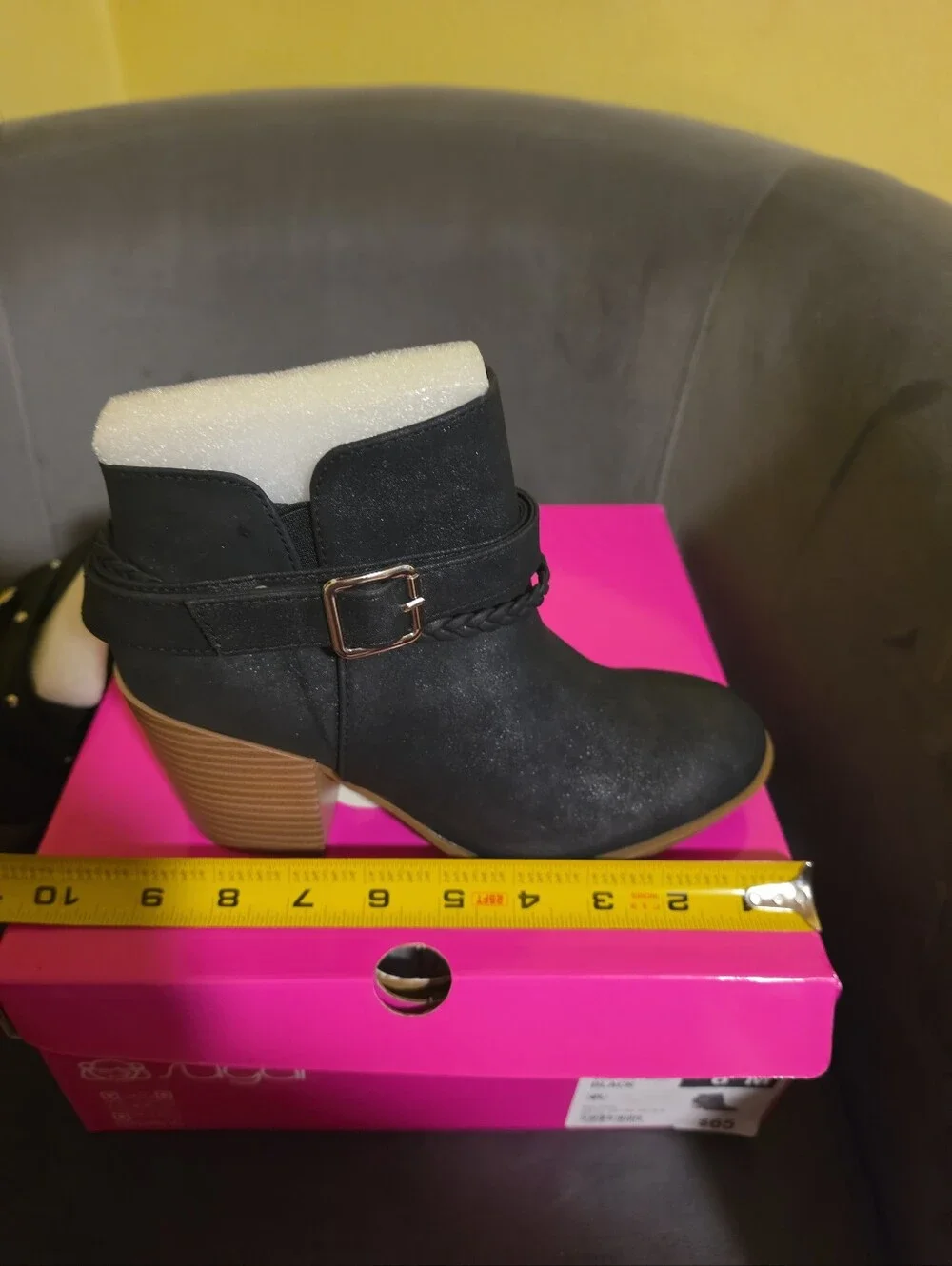 NIB Sugar Womens Size 6 Sansa Stacked Black Heel Booties Boots Buckle Accent