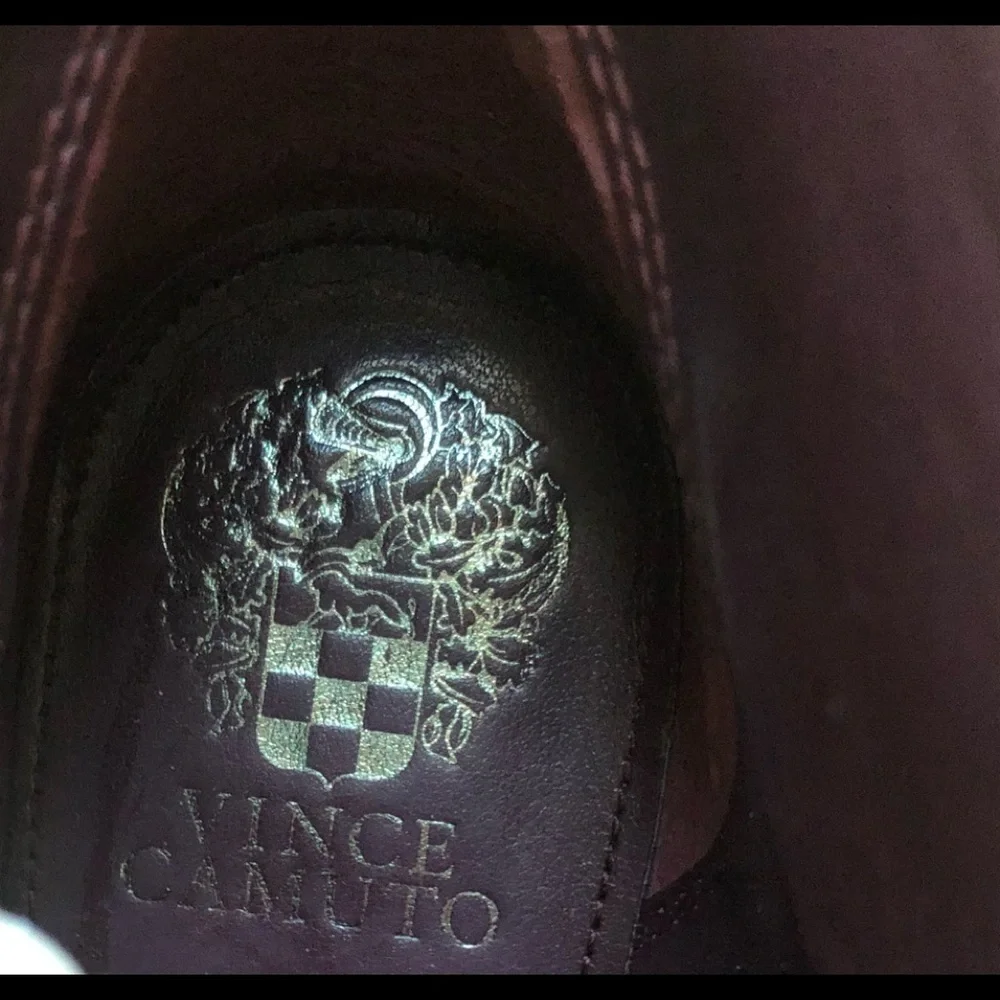 Vince Camuto vince camuto