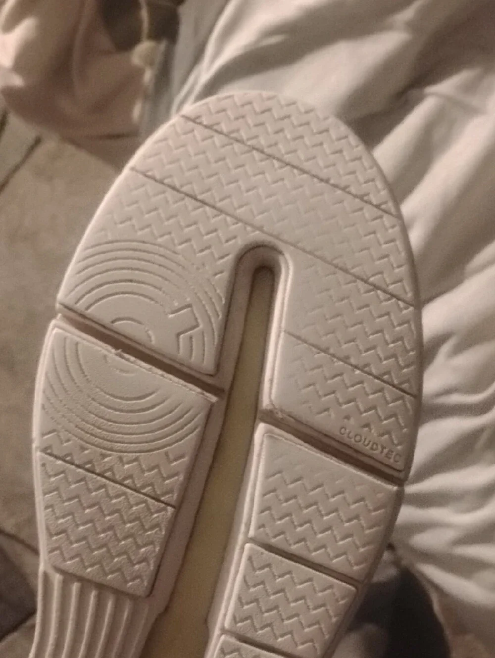 On Running lightweight lace