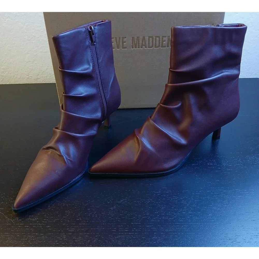 Steve Madden brand maxxine effortlessly