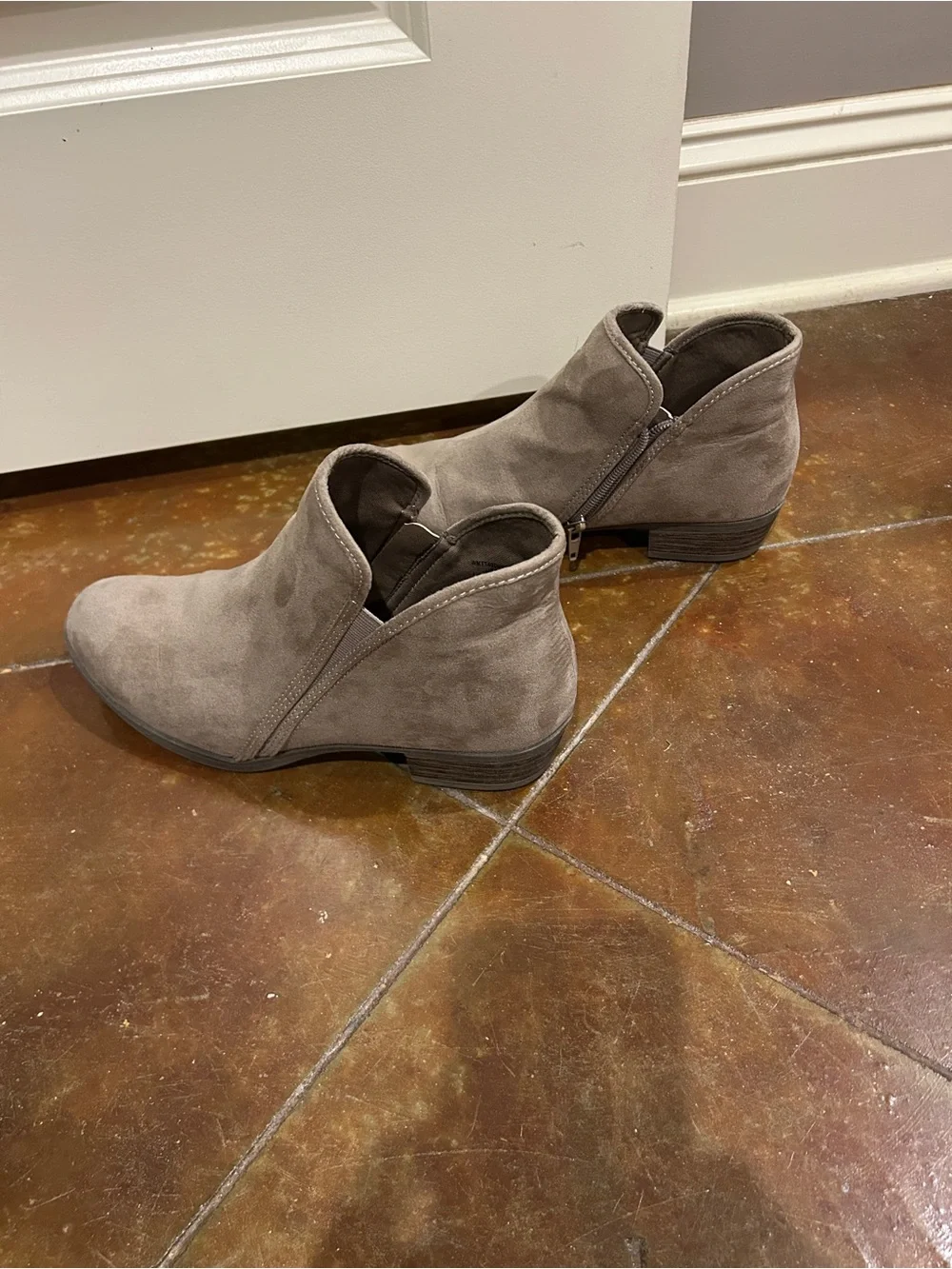 Time and Tru comfortable slip