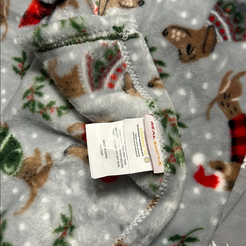 Oversized Dachshund Holiday Blanket