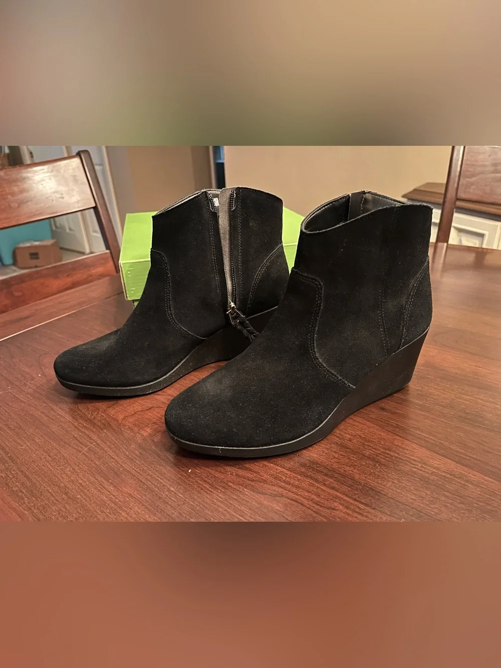 CROCS black suede