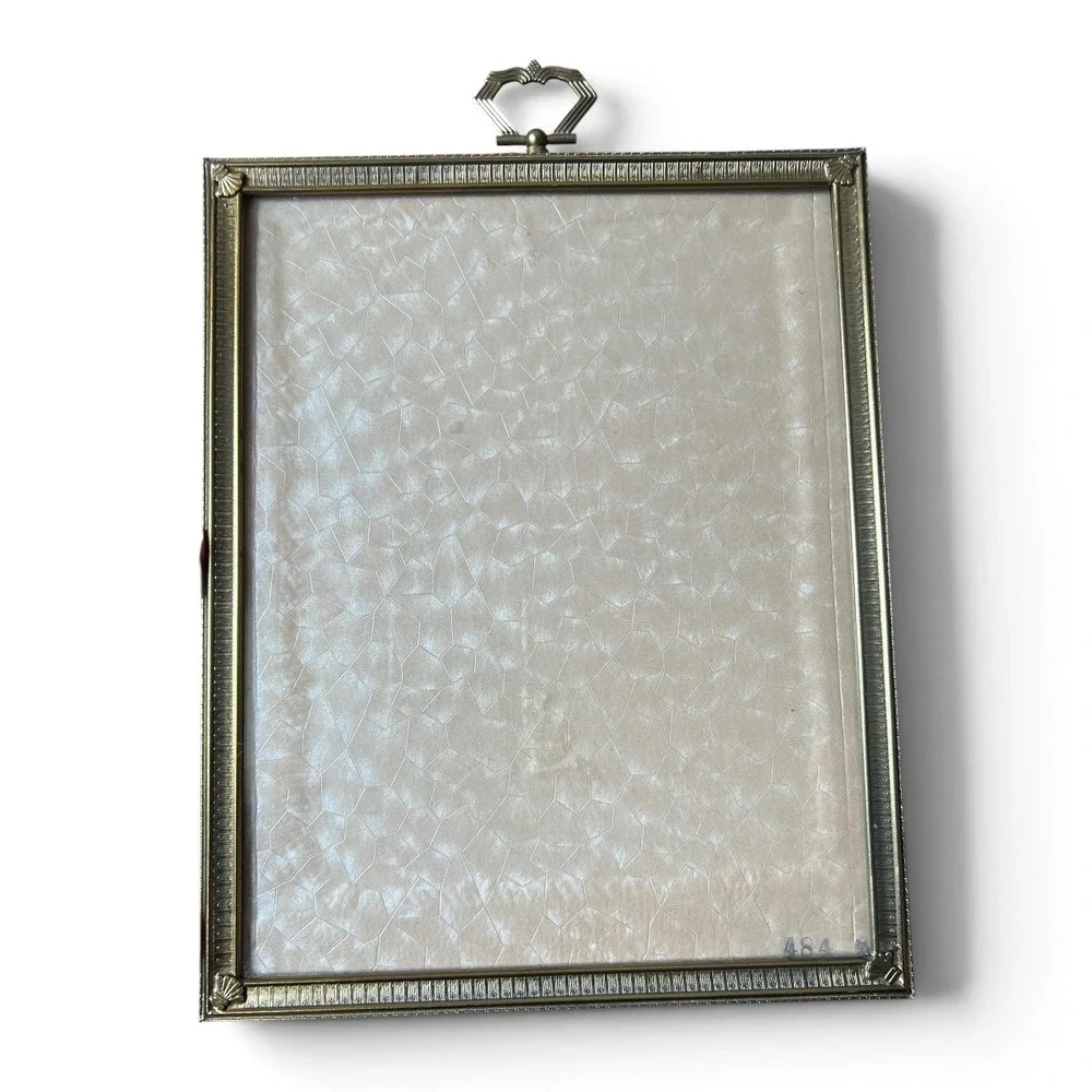Unbranded vintage ornate