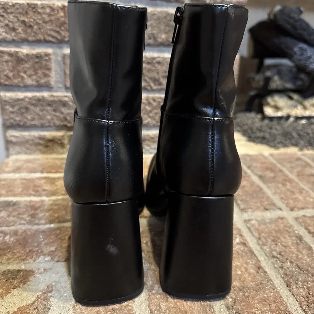 Steve Madden steve madden