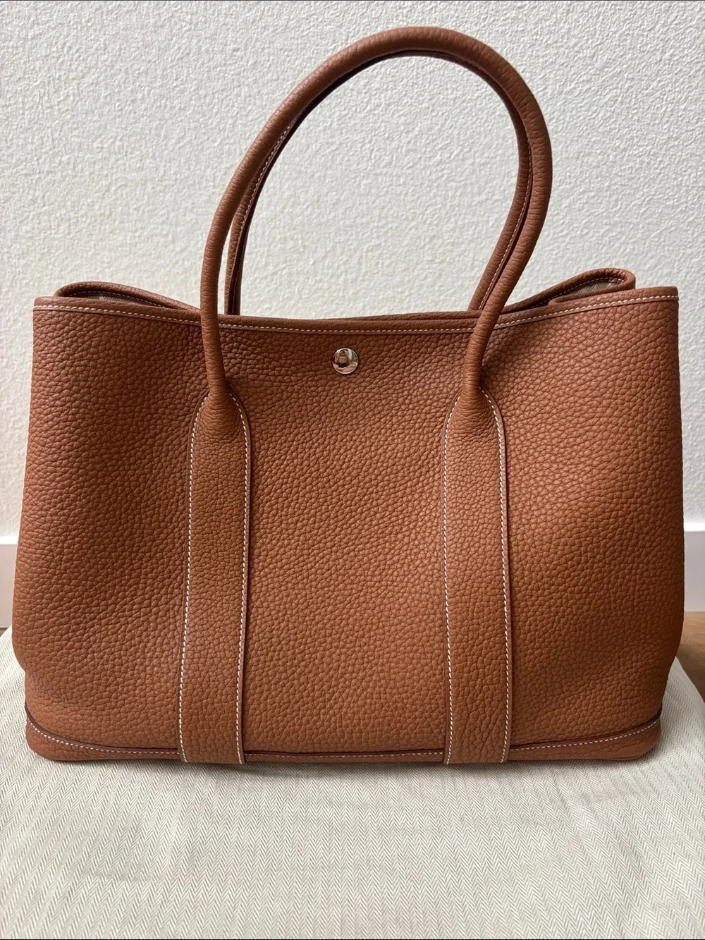 Hermes pristine no
