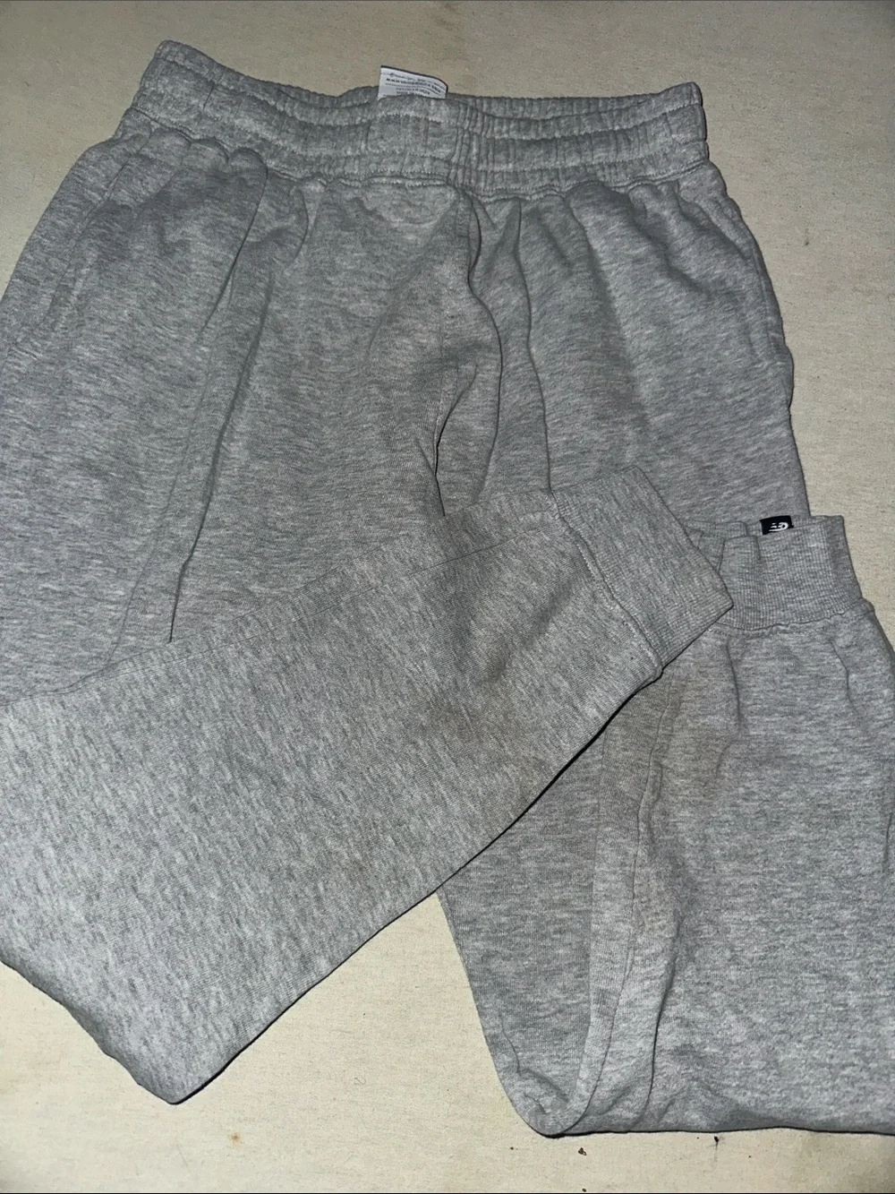 Kids Size L New Balance Grey Athletic Sweatpants - Comfortable Everyday Joggers