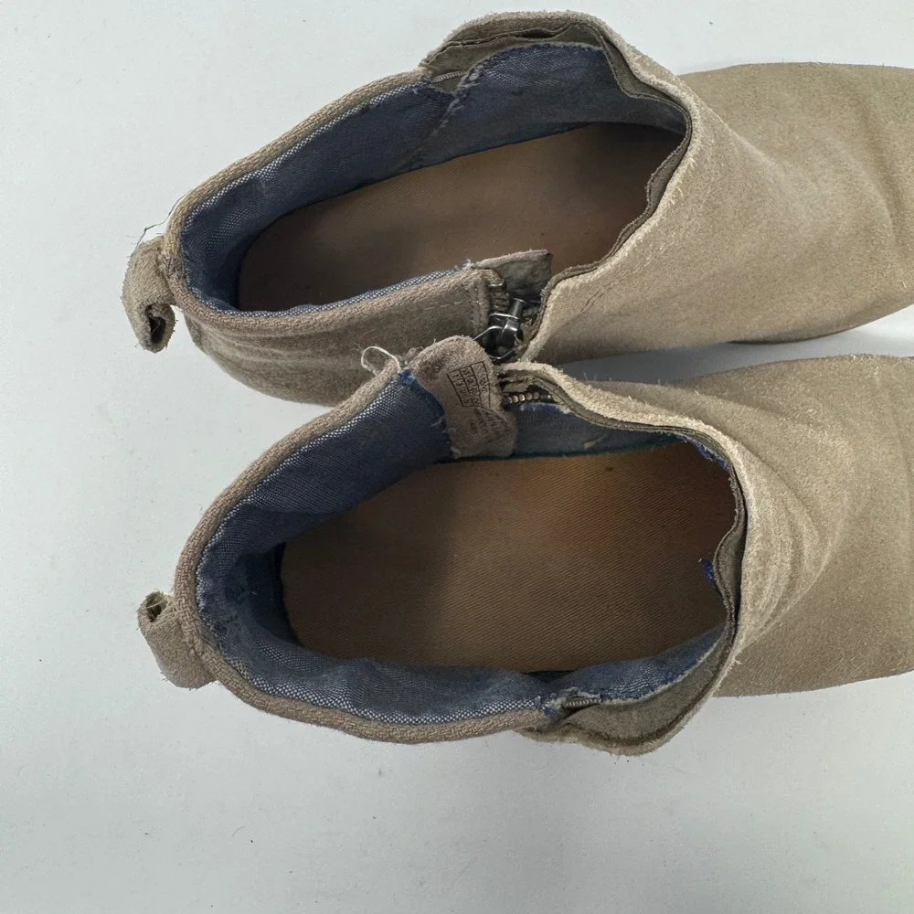 Toms good preowned