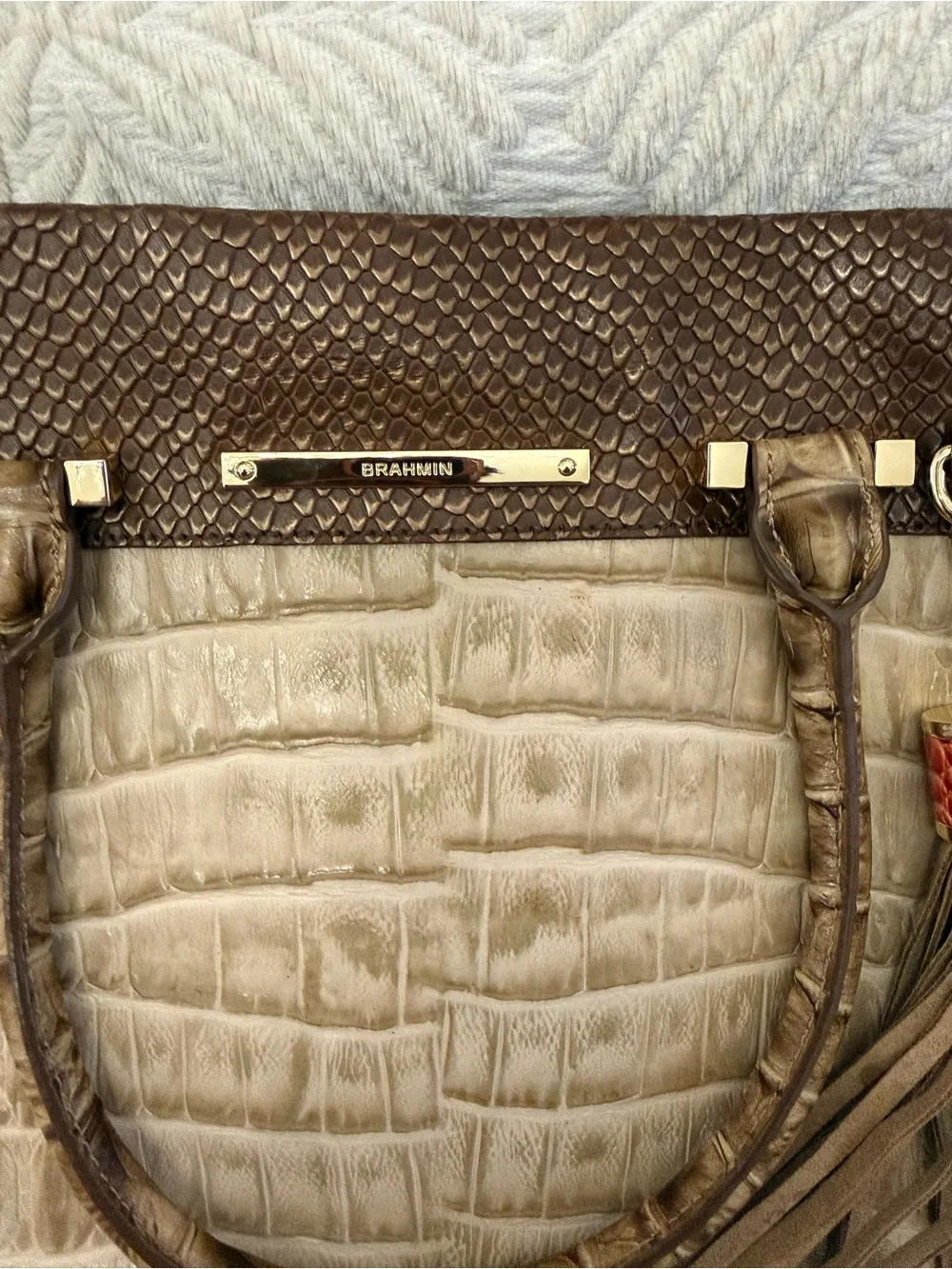 N/A stylish croc