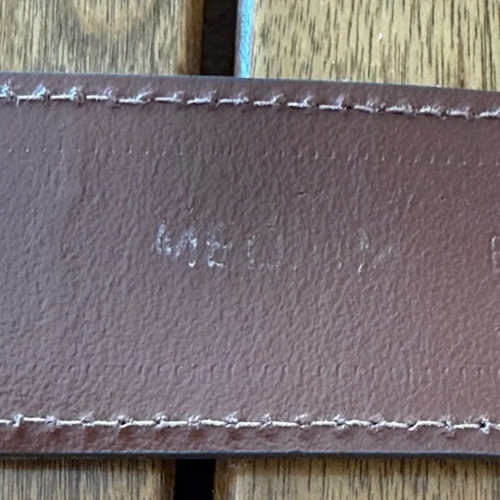 Linda Allard Ellen Tracy leather medium