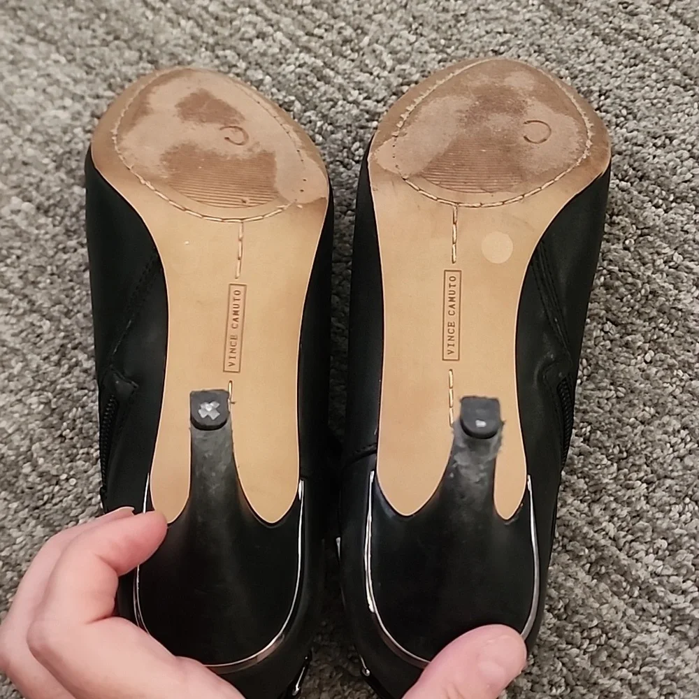 Vince Camuto smooth good