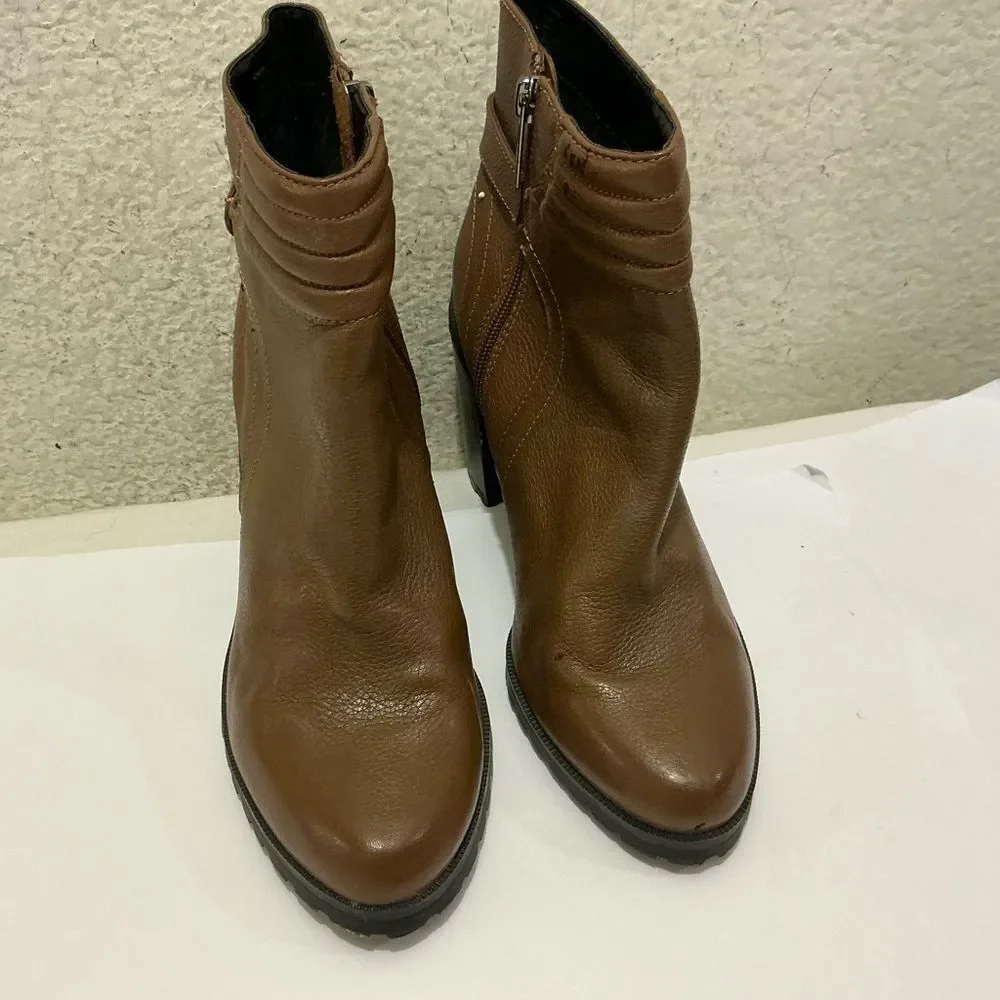 H by Halston sophisticated ankle