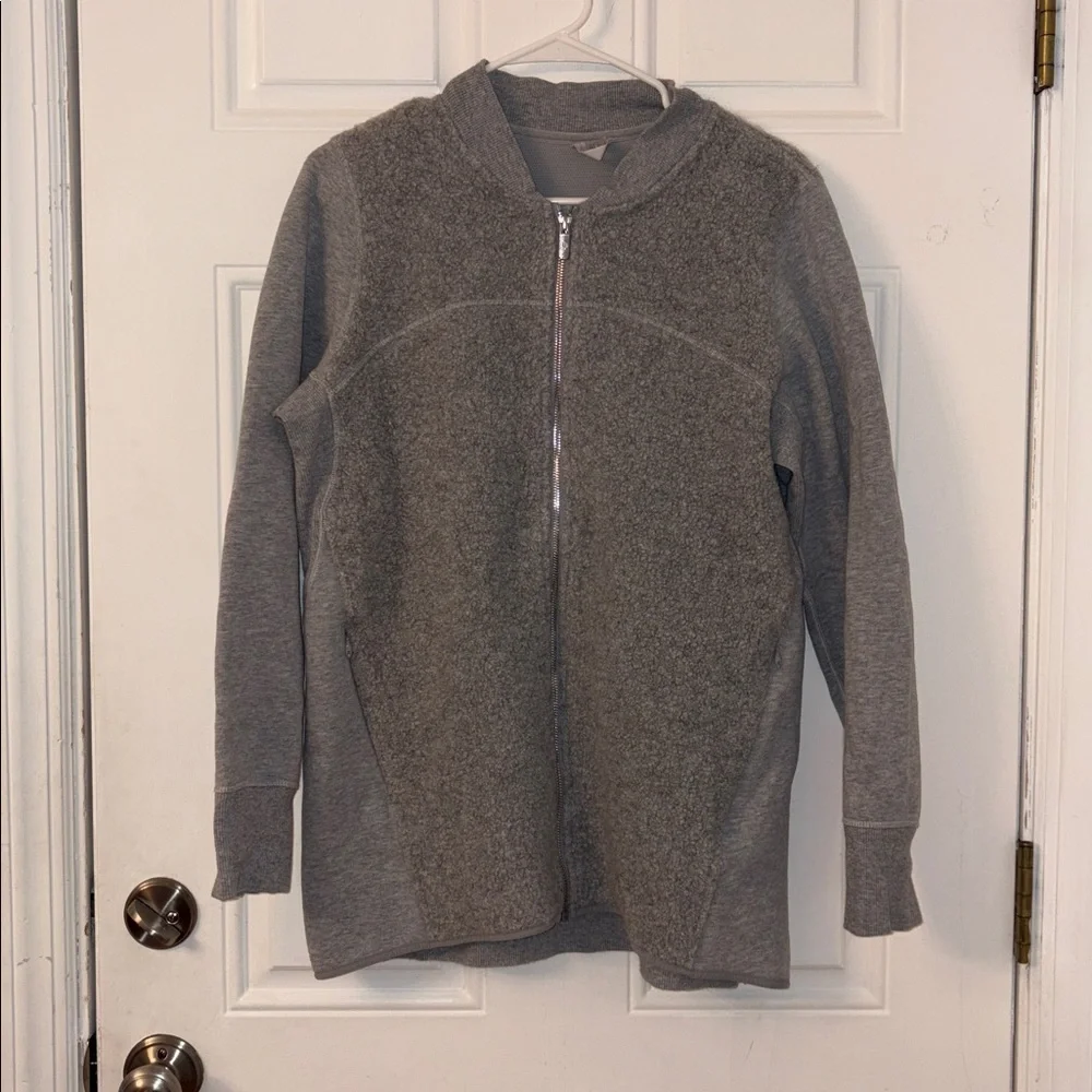 Lululemon Stand Out Sherpa Jacket Size 6