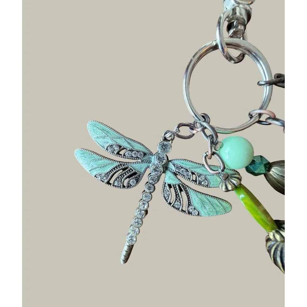 N/A charming dragonfly