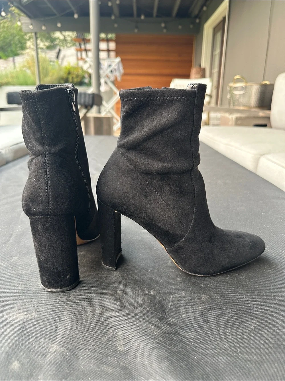 Aldo sleek black