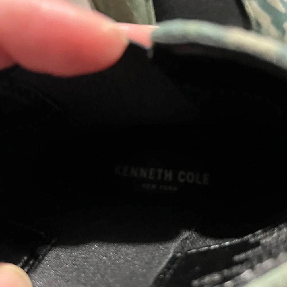 Kenneth Cole New York nwot kenneth