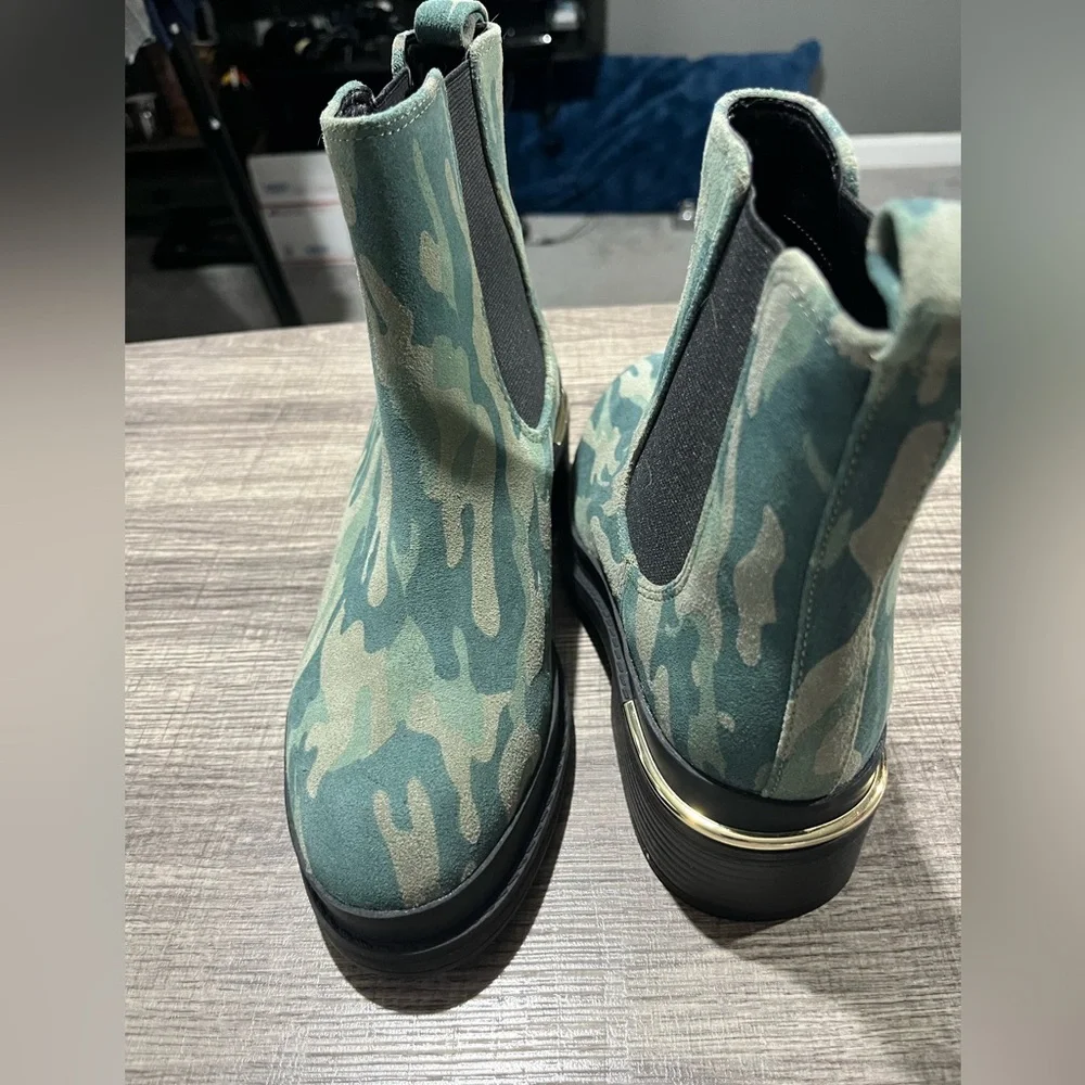 Kenneth Cole New York nwot kenneth