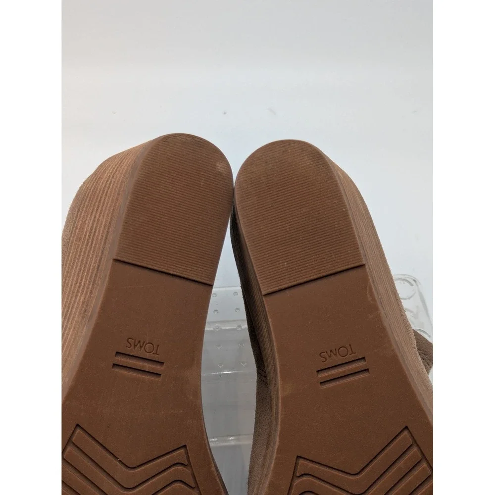 Toms pre owned