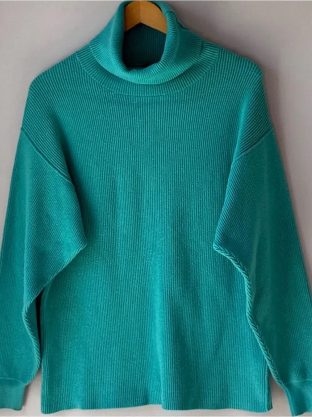 Free People turtleneck teal ap