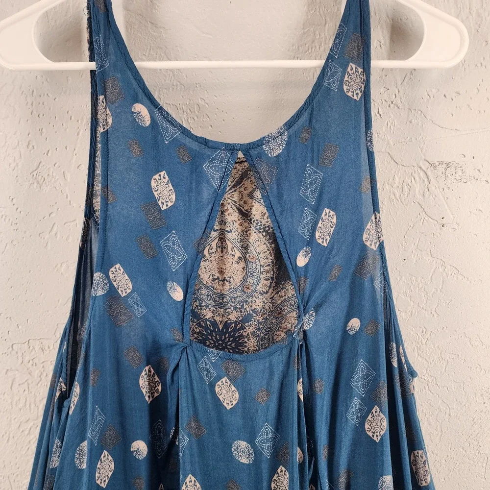 Free People minimal small hippie
