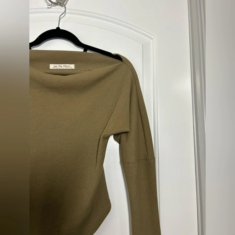 Free People seed top holiday