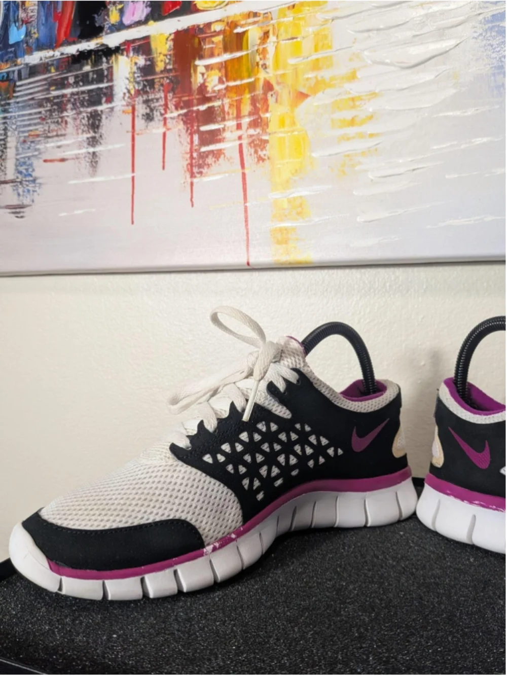 Nike Free Run Shoes Womens Size 7.5 White Black Pink Sneakers 395914-161