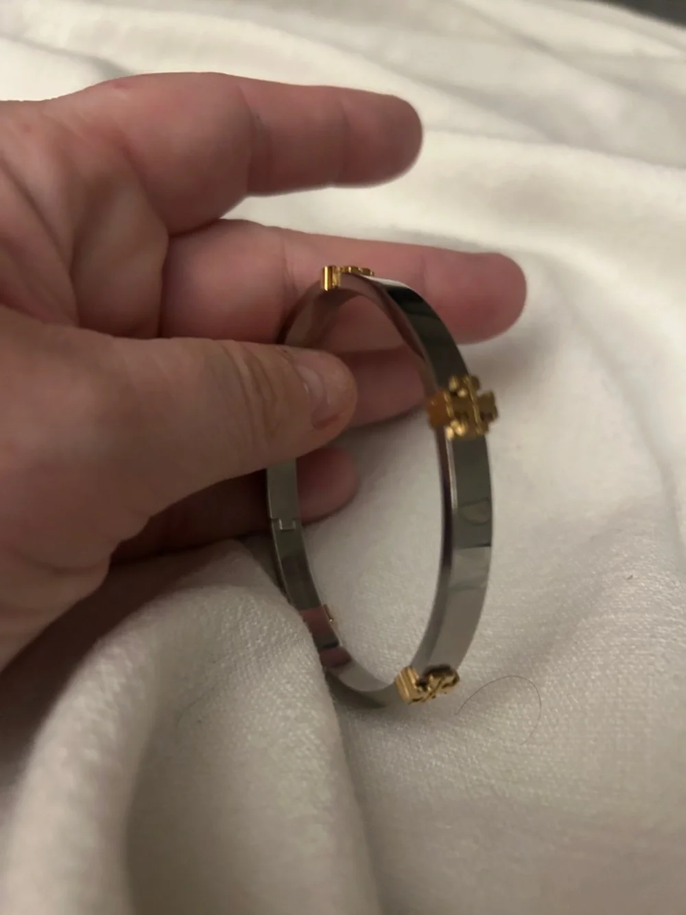 Tory Burch features sleek