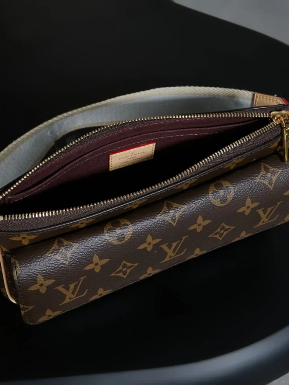 Louis Vuitton Handbag