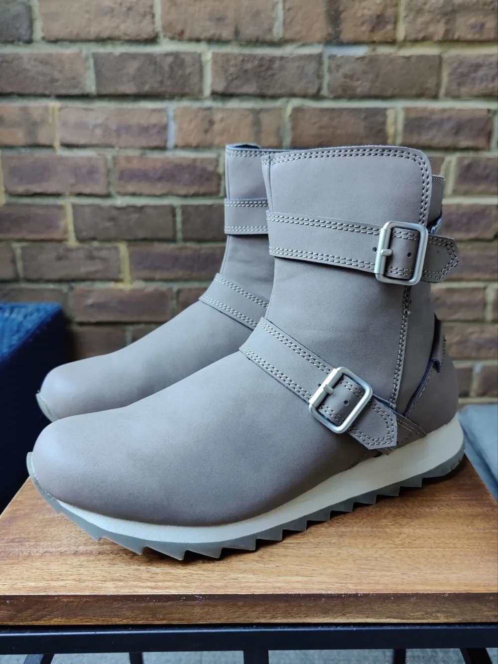 Merrell alpine buckle
