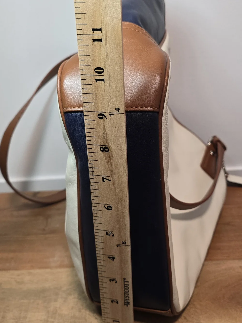 Coach elegant tote