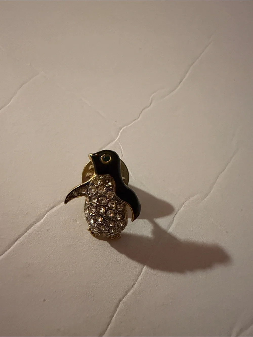 Penguin Rhinestone Enamel Lapel Pin Brooch Gold Tone Black No Visible Brand
