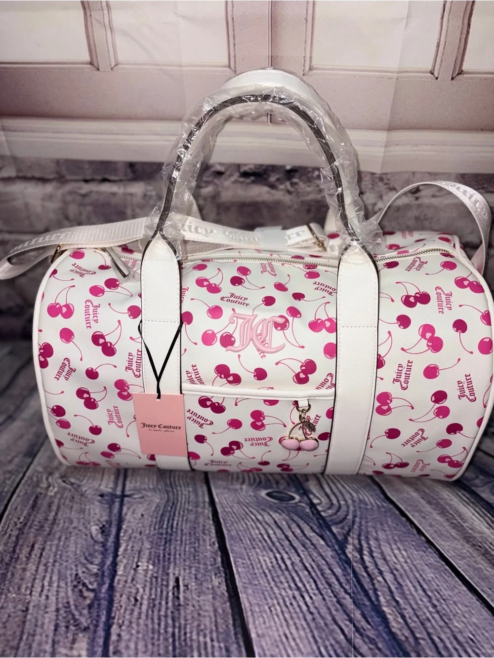 Juicy Couture new tags