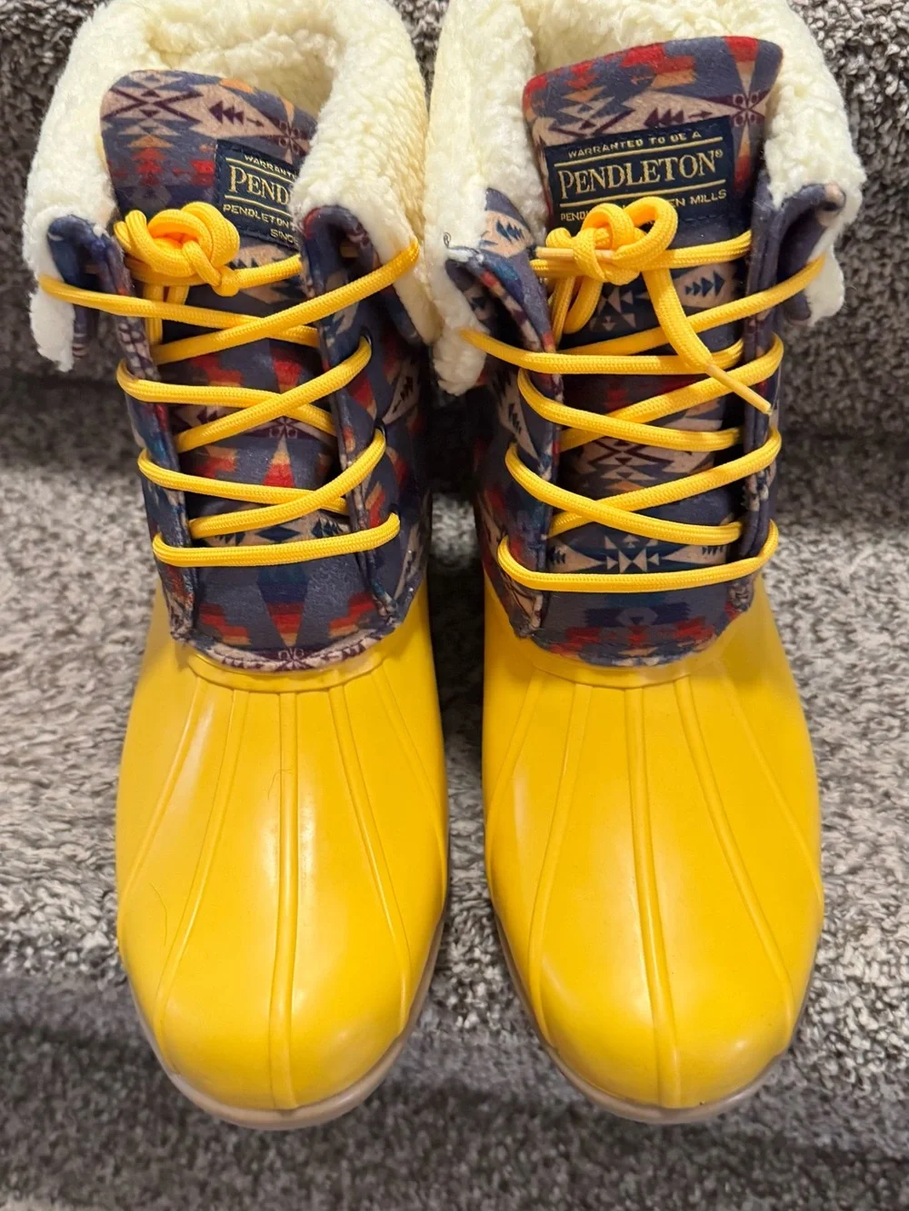 Pendleton shearling lined