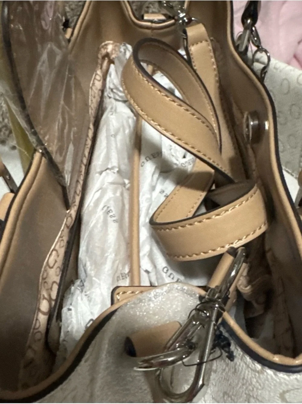 Guess classic tote
