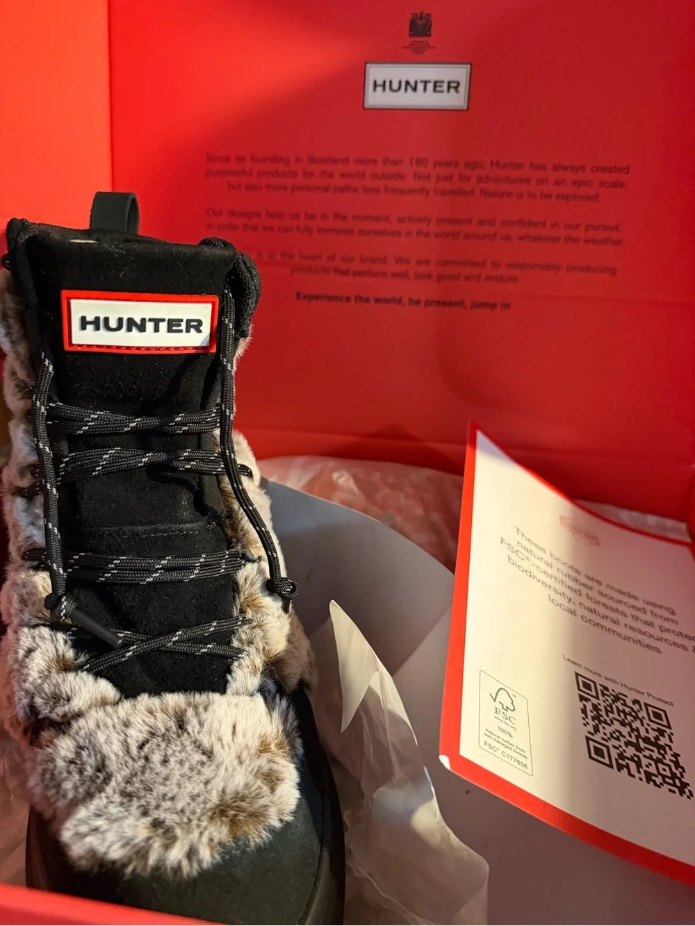 HUNTER Waterproof Faux Fur Trimmed Lace Up 🖤