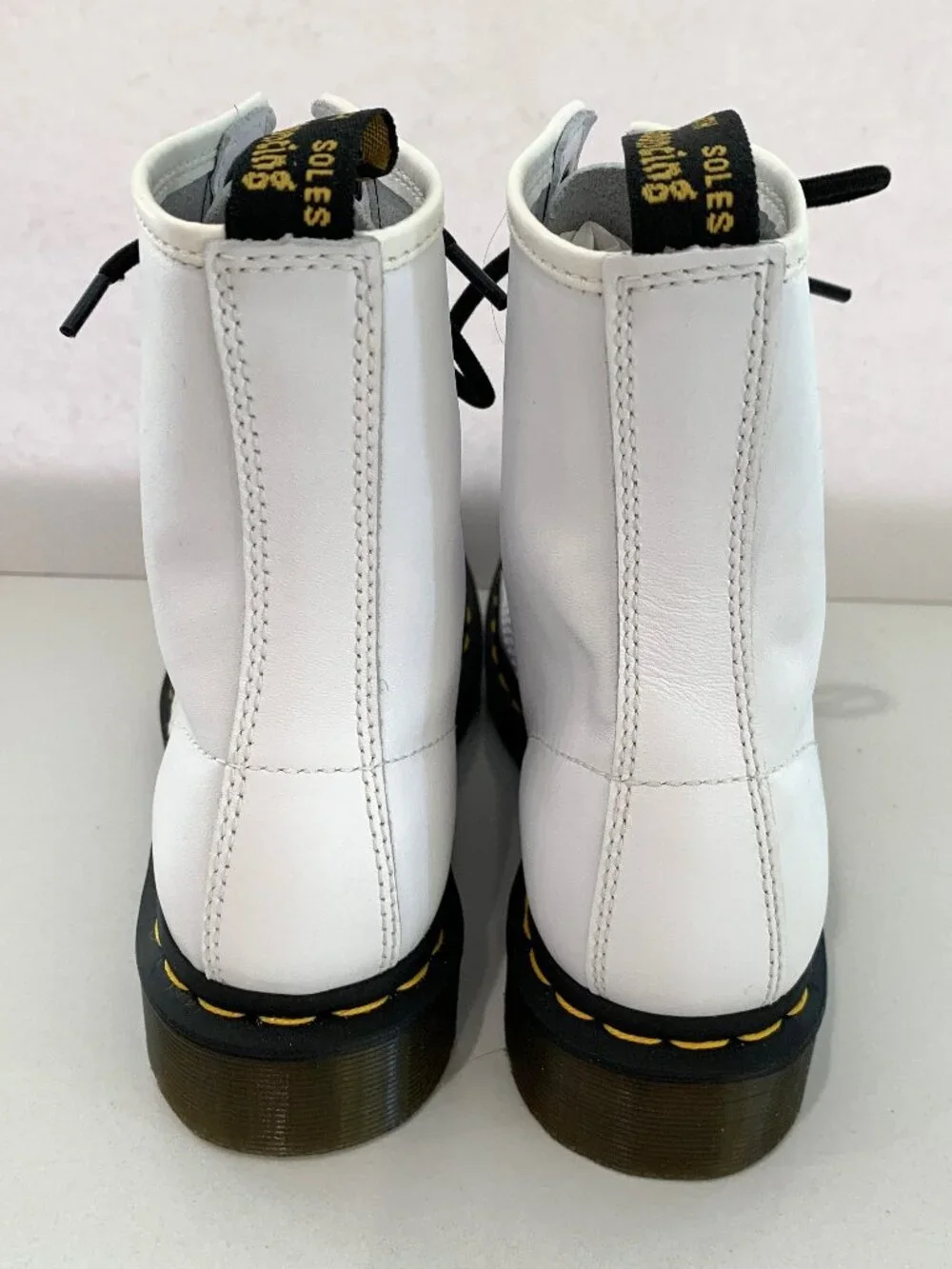 Dr. Martens 1460 Softy T Leather Lace Up Boots Combat Booties White Size 10 NEW