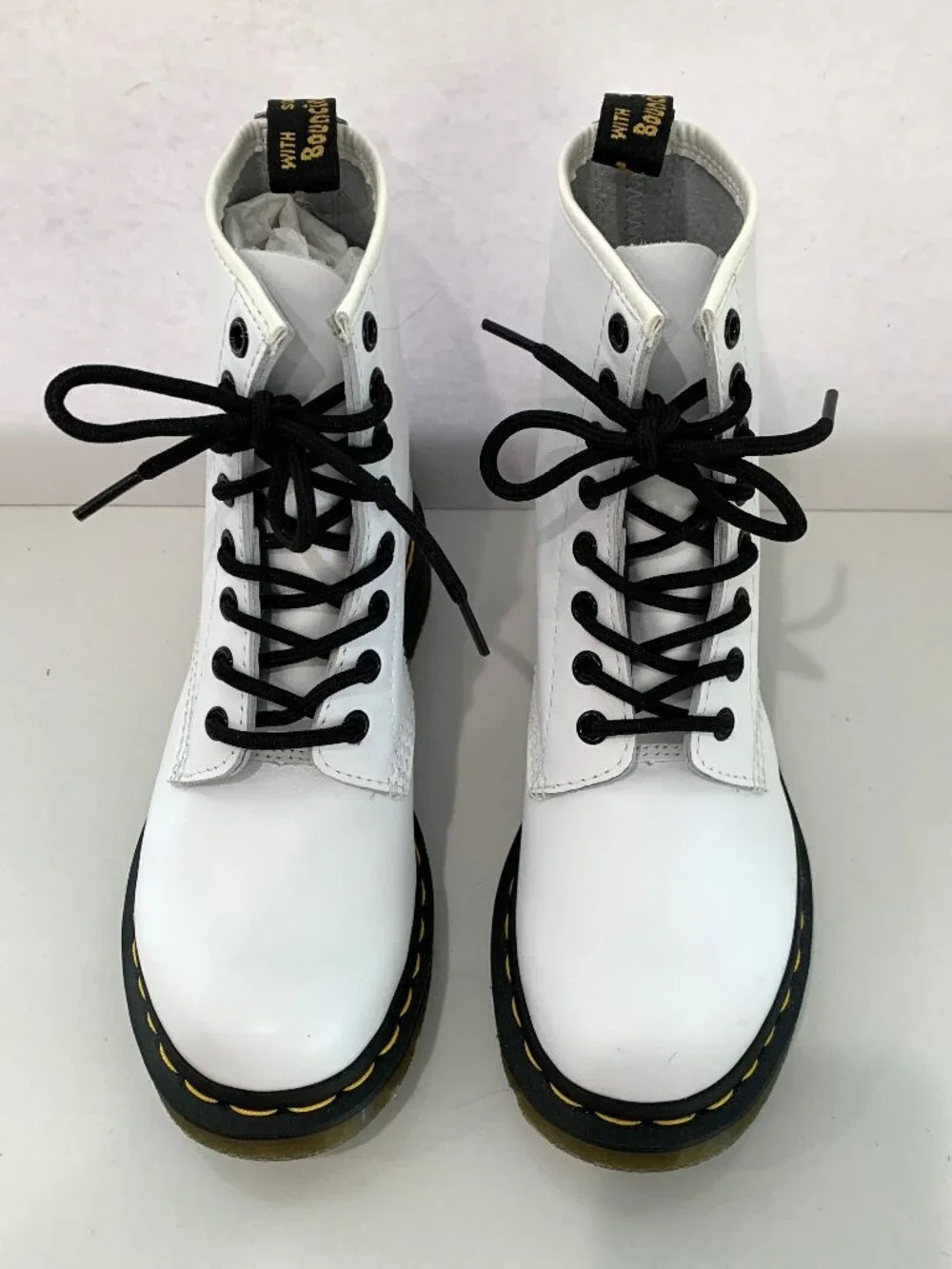 Dr. Martens 1460 Softy T Leather Lace Up Boots Combat Booties White Size 10 NEW